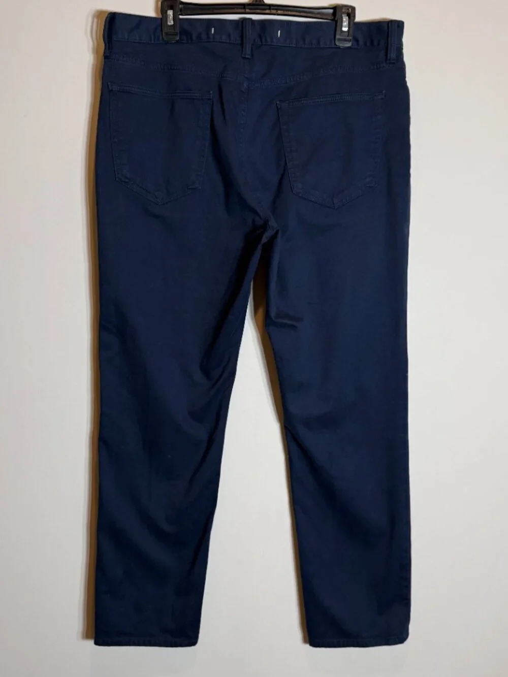 Banana Republic Slim Traveler Pant Mens 36x30 Navy Chinos Flat Front Preppy NWOT